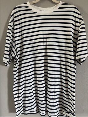 Zara White and Black Horizontal Stripe Short Sleeve Tee